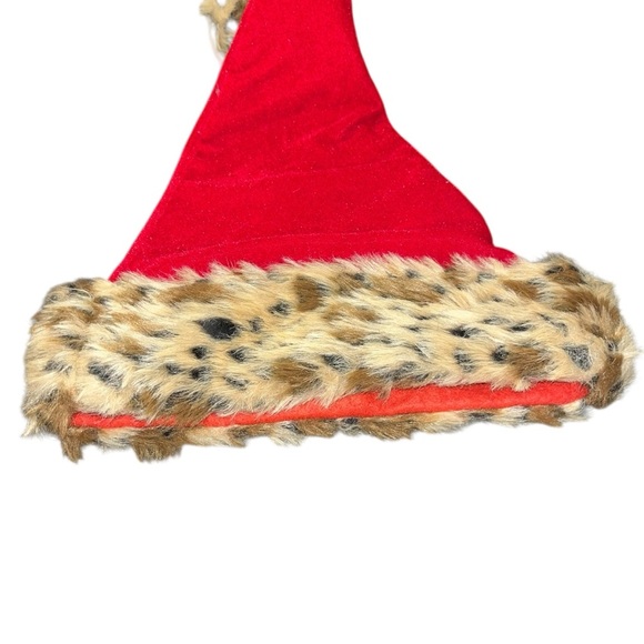 Cheetah animal print leopard fur Santa hat adult - Picture 3 of 3